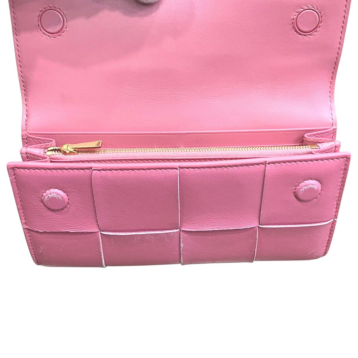 Bottega Veneta Cassette Large Flap Wallet Leather — view 6