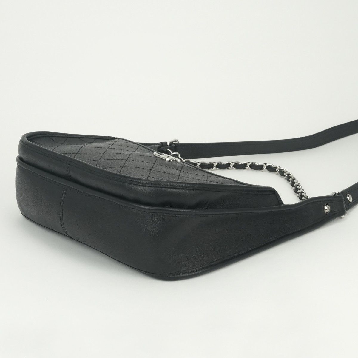 Chanel Quilted Tote Shoulder Bag Calfskin Black Silver CC Logo — view 5