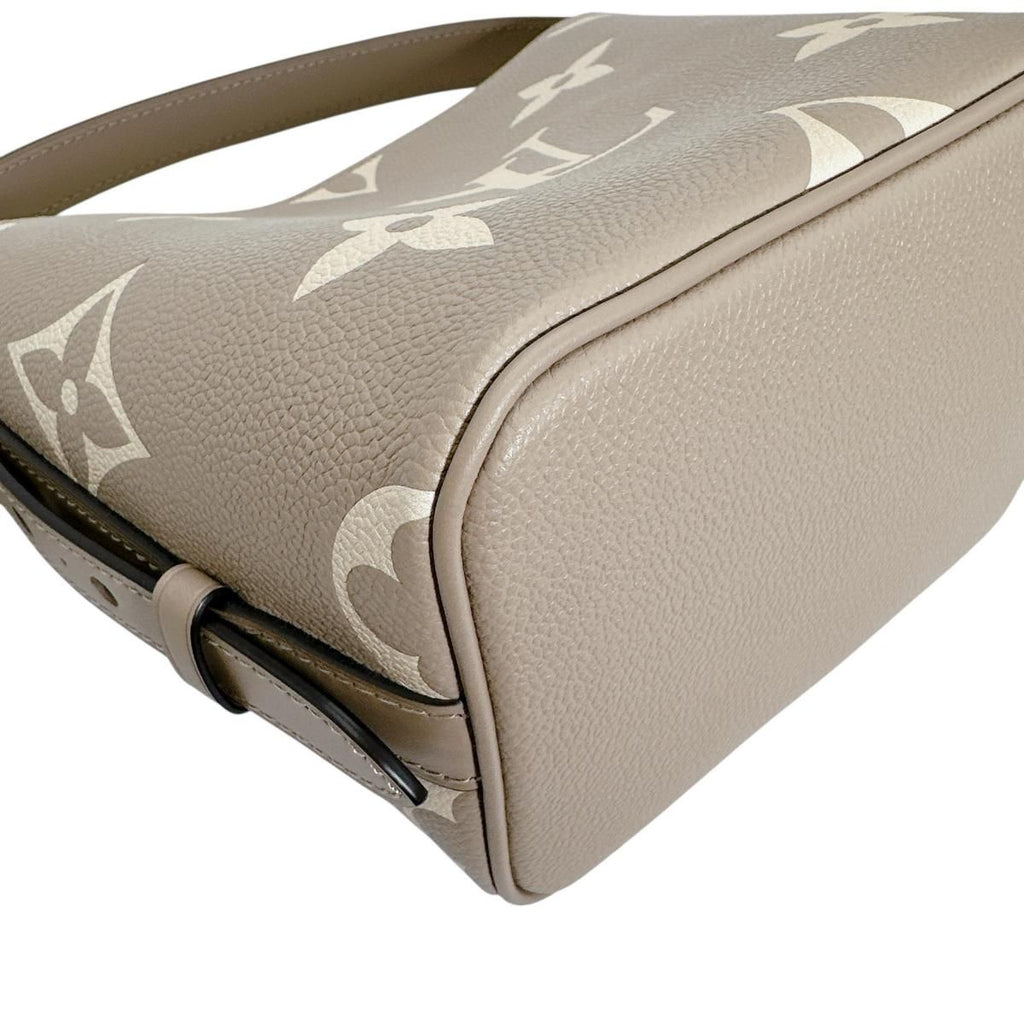 Louis Vuitton Empreinte 2-Way All in BB Tote Beige — view 9