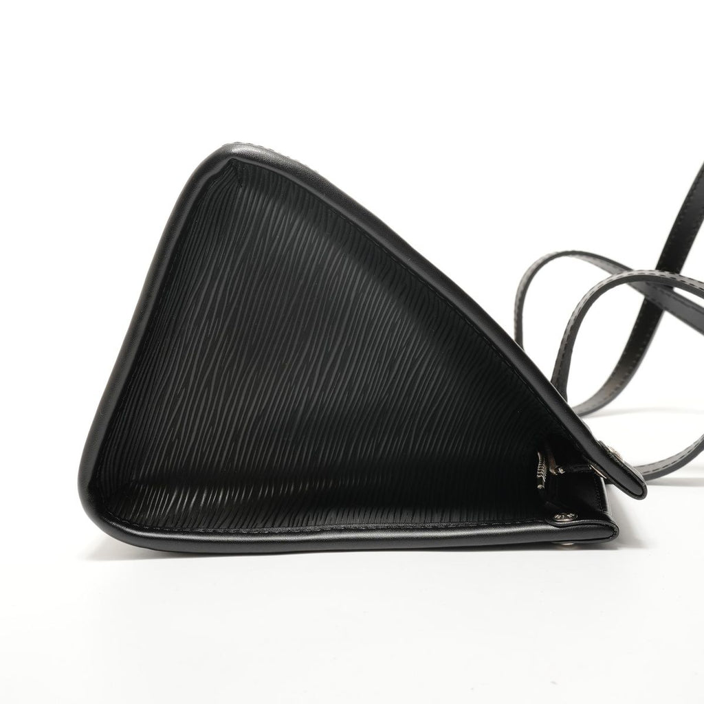 Louis Vuitton Shoulder Bag Epi Madeleine PM — view 4