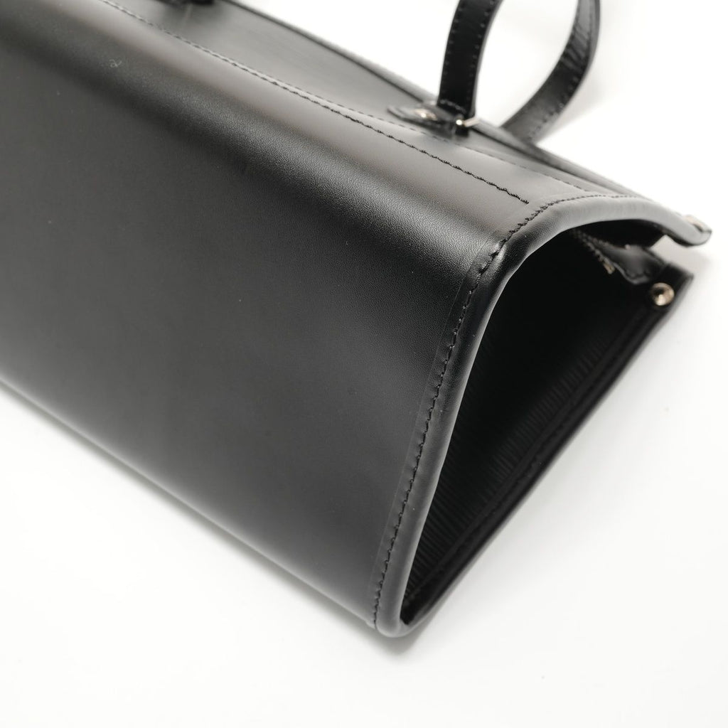 Louis Vuitton Shoulder Bag Epi Madeleine PM — view 6