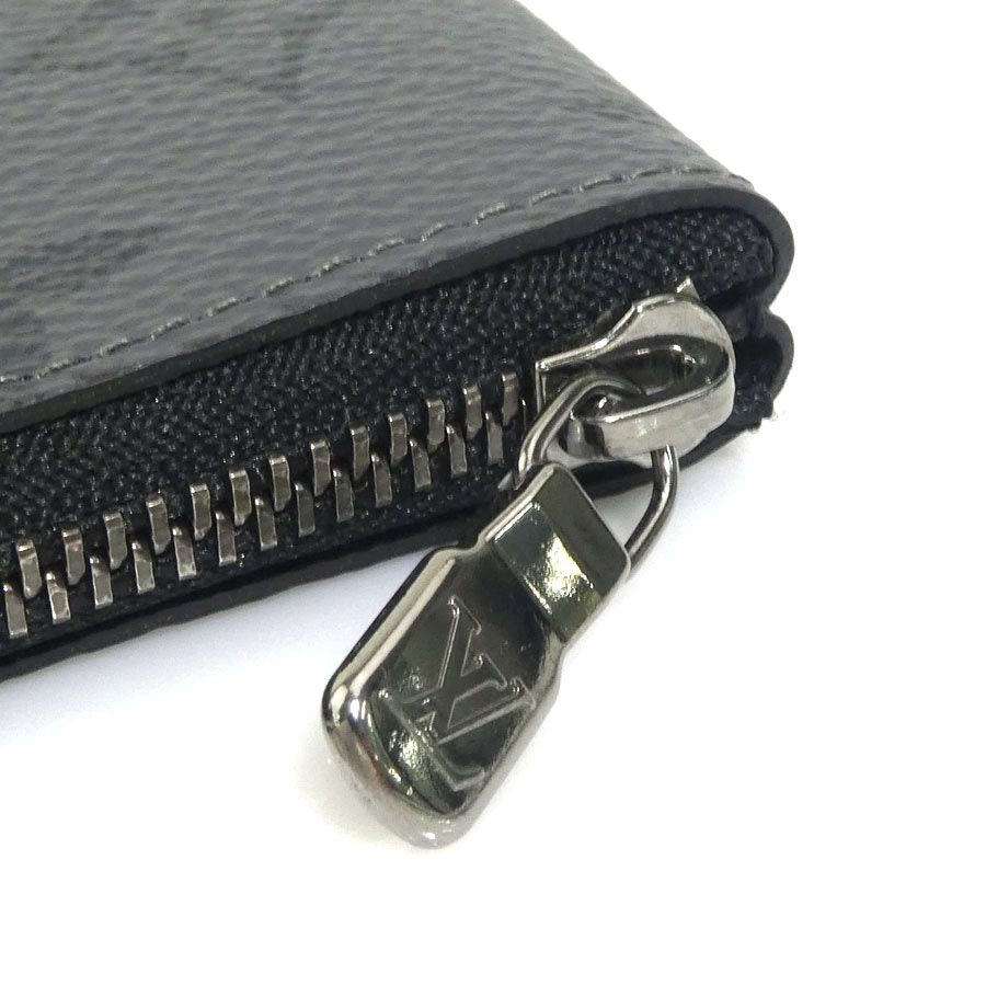 Louis Vuitton Coin Case Monogram Eclipse Pochette Cles — view 8
