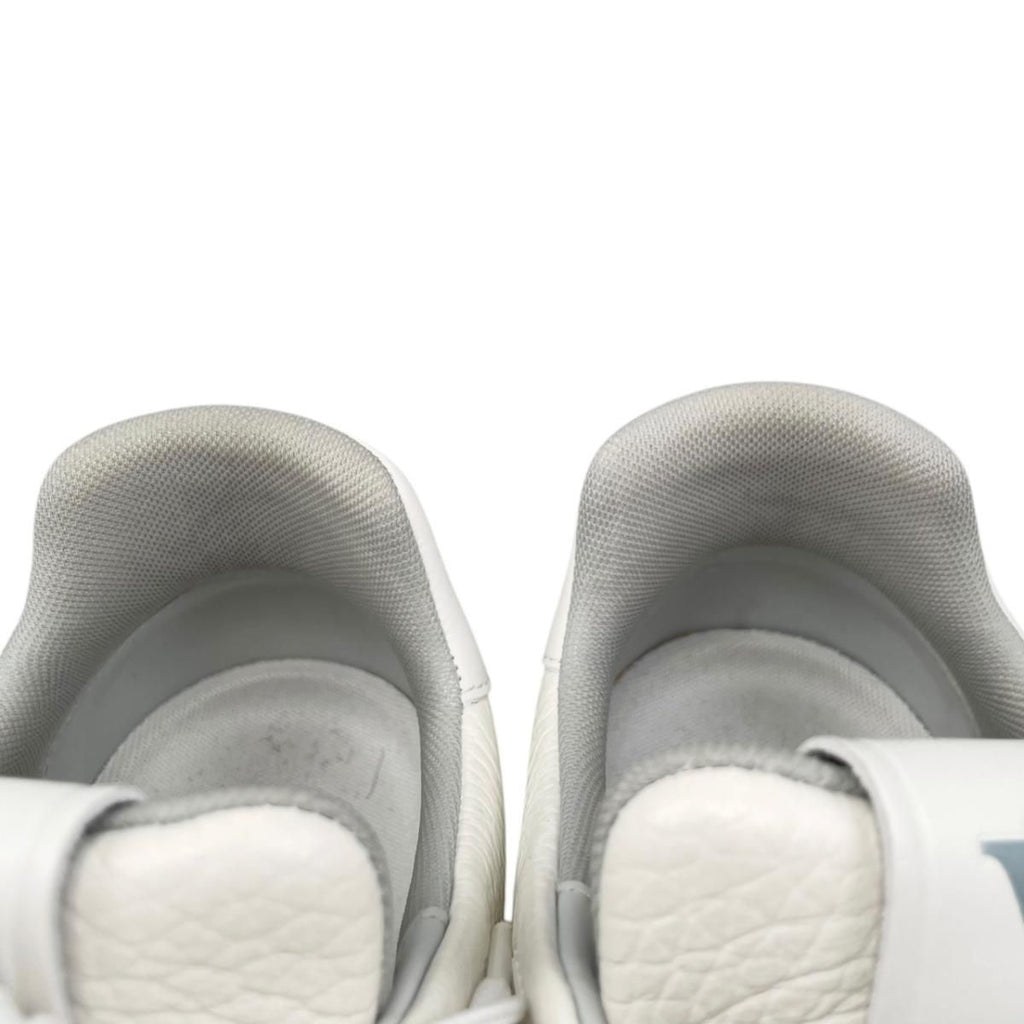 Louis Vuitton Sneakers Trainer 37 Leather LV logo Monogram Flower White — view 9