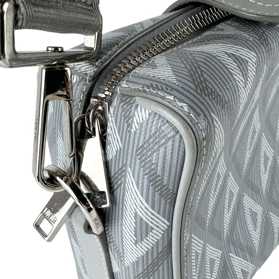Dior Crossbody Shoulder Bag — view 6