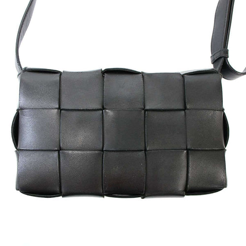 Bottega Veneta Cassette Maxi Intrecciato Leather Shoulder Bag Black — view 2