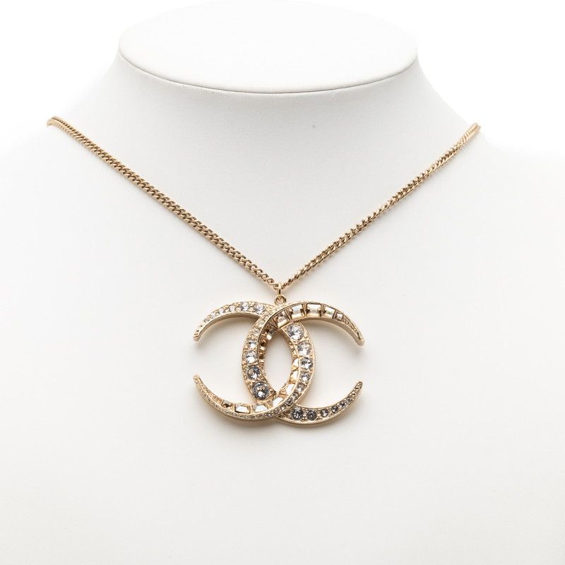 Chanel CC Logo Necklace Gold Plated Rhinestone — view 6