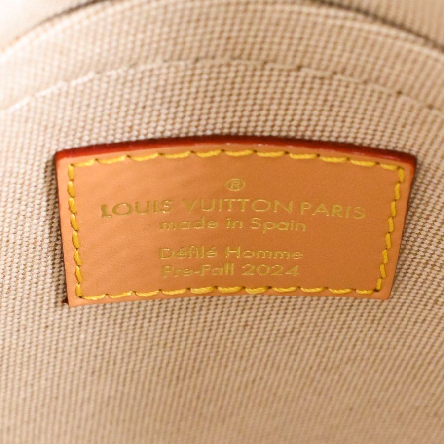 Louis Vuitton Shoulder Bag Chess Messenger — view 6