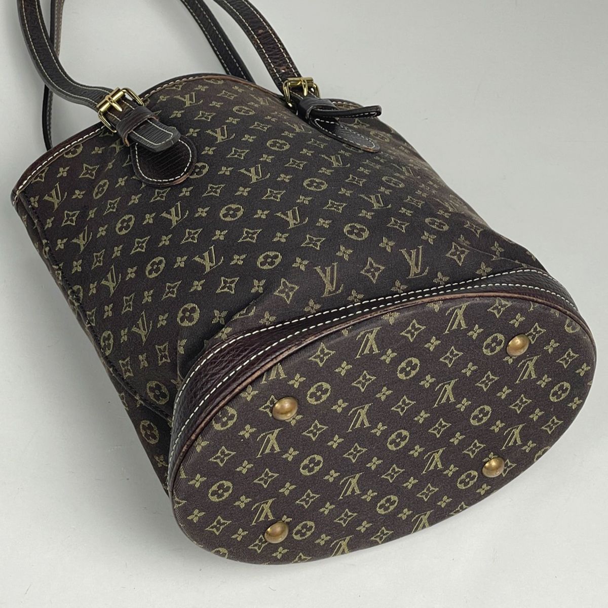 Louis Vuitton Bucket PM Shoulder Bag — view 2