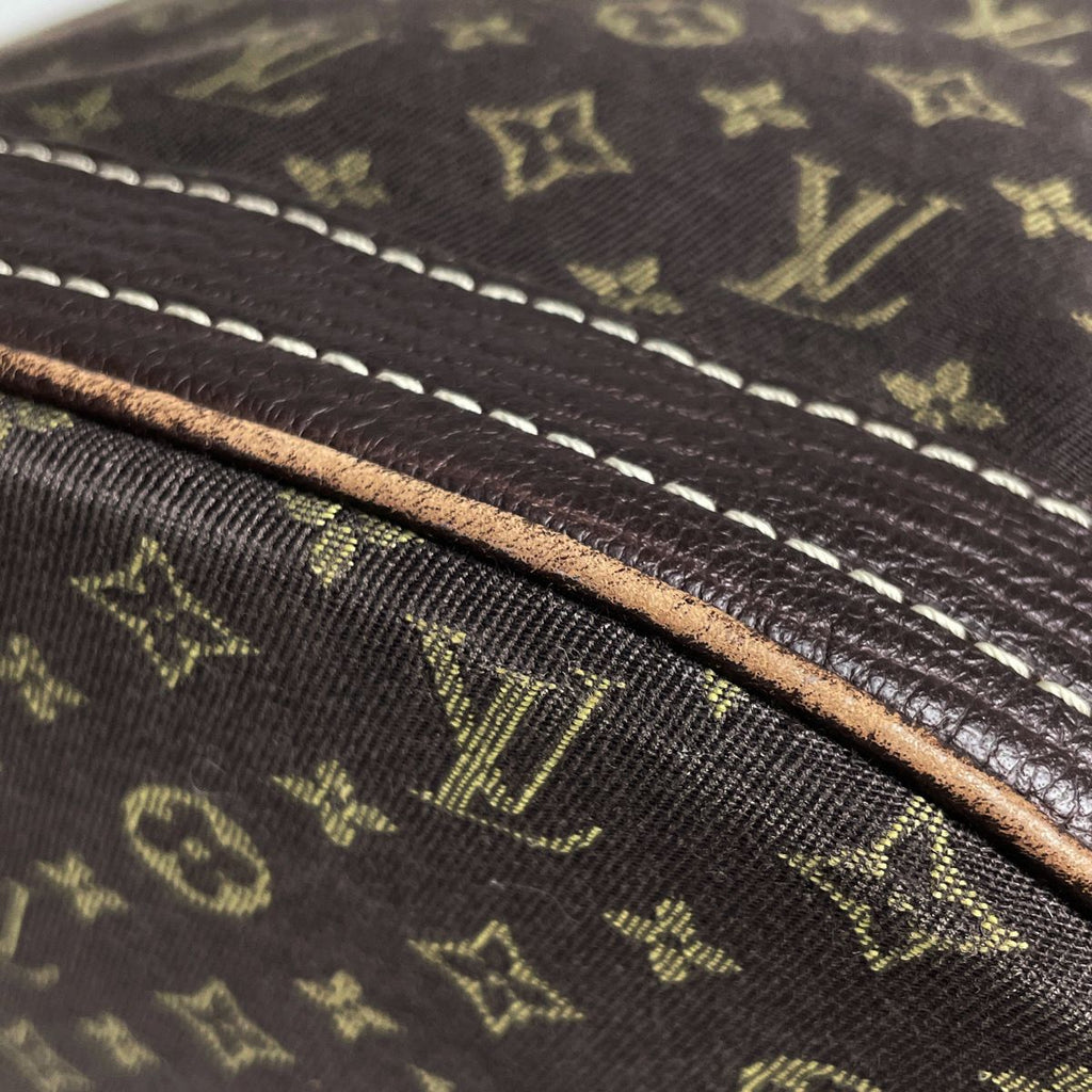Louis Vuitton Bucket PM Shoulder Bag — view 3