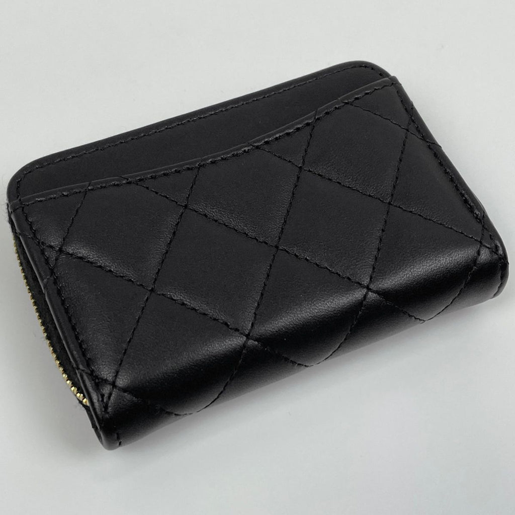 Chanel CC Logo Zip Around Coin Case Quilted Leather Black — view 2