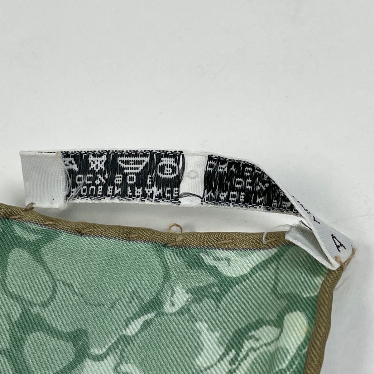Hermes Carre 90 Carpe Diem Enjoy Your Day Sun Moon Scarf Silk Green Multicolor — view 3
