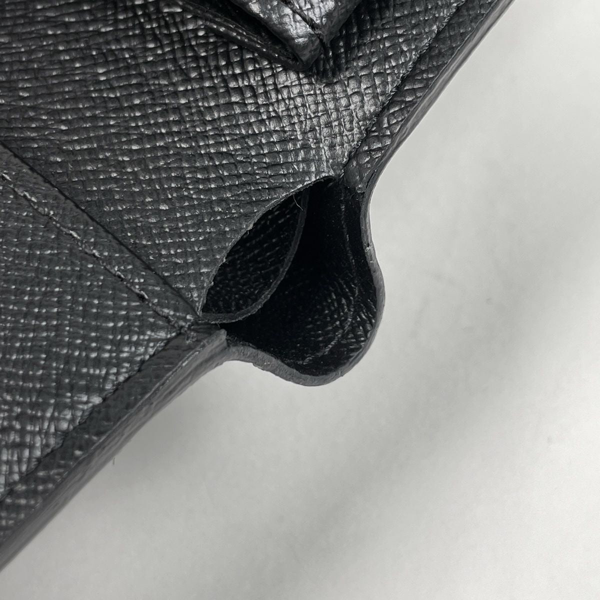 Louis Vuitton Portefeuille Marco Bifold Wallet Damier Graphite Black — view 4