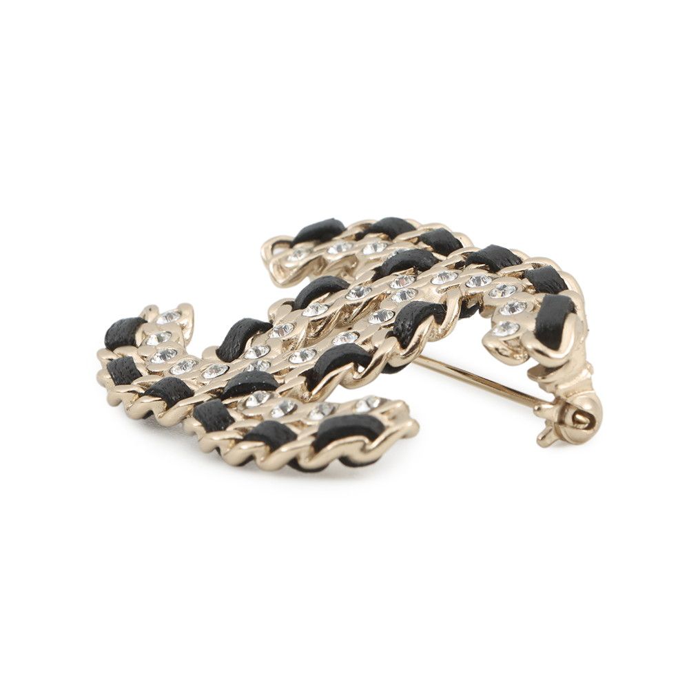 Chanel Brooch CC Logo Rhinestone Leather — view 2