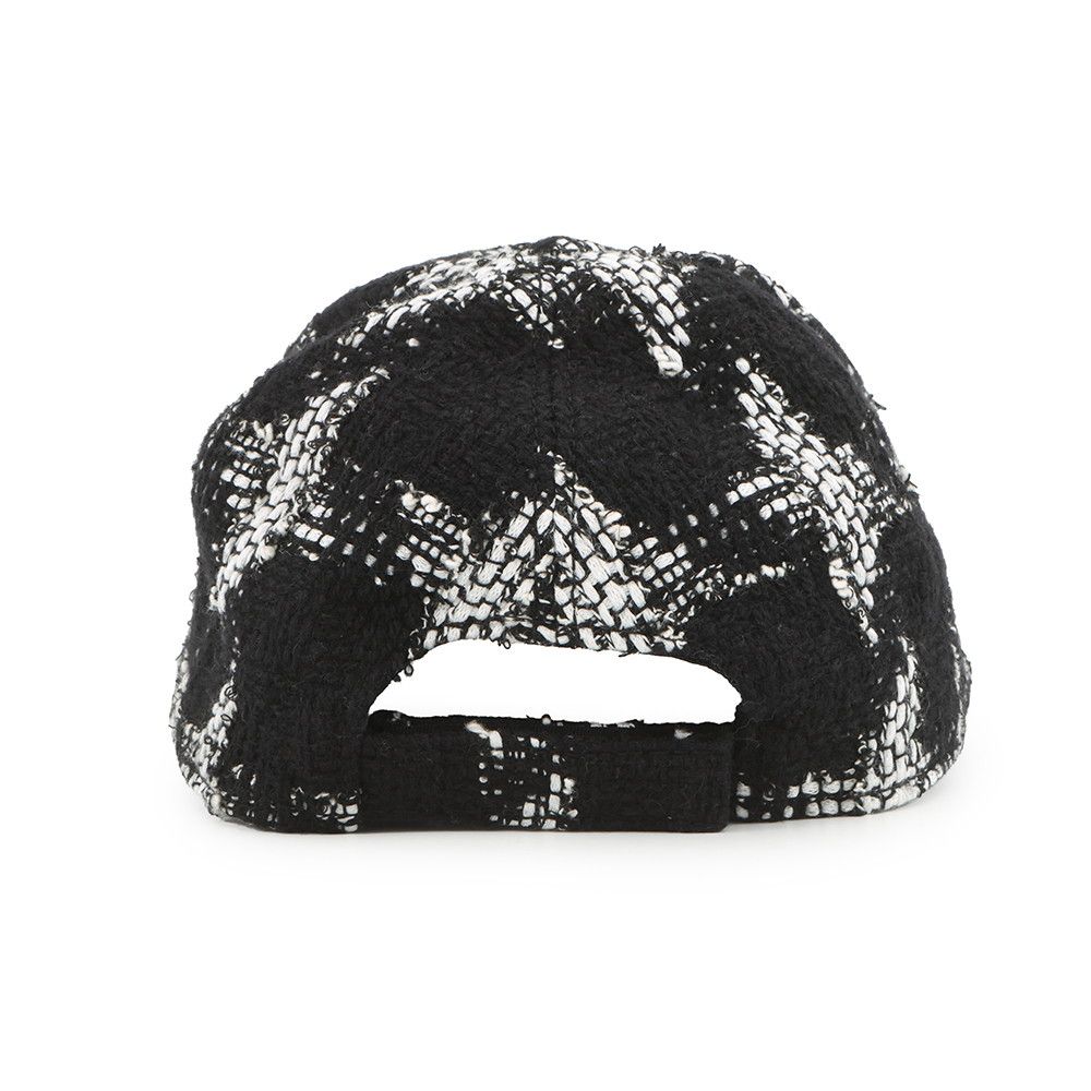 Chanel Cap CC Logo Tweed Cotton M Hat Black — view 3