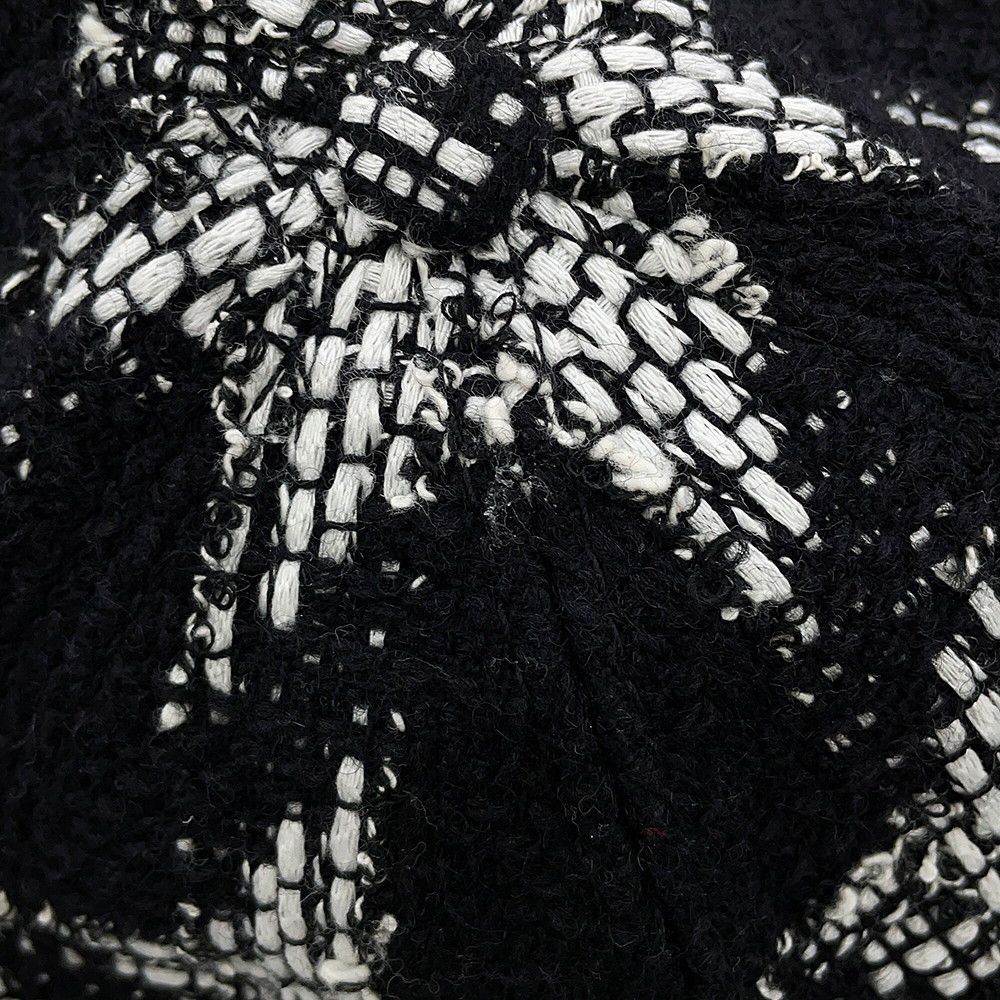 Chanel Cap CC Logo Tweed Cotton M Hat Black — view 6