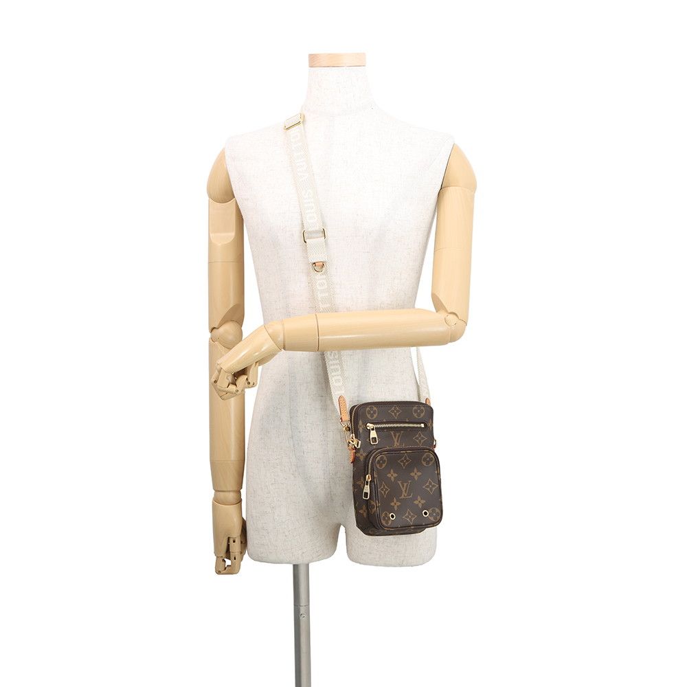 Louis Vuitton Shoulder Bag Monogram Utility Crossbody 2-Way — view 5