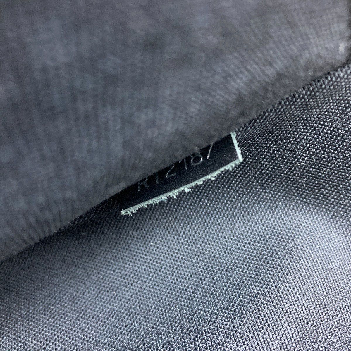 Louis Vuitton Porte Documents Jour Business Bag Damier Canvas — view 7