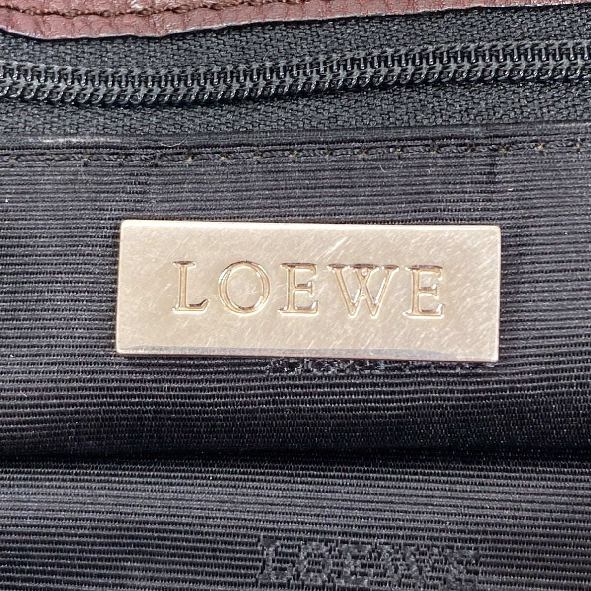 Loewe Anagram Shoulder Bag Leather — view 6