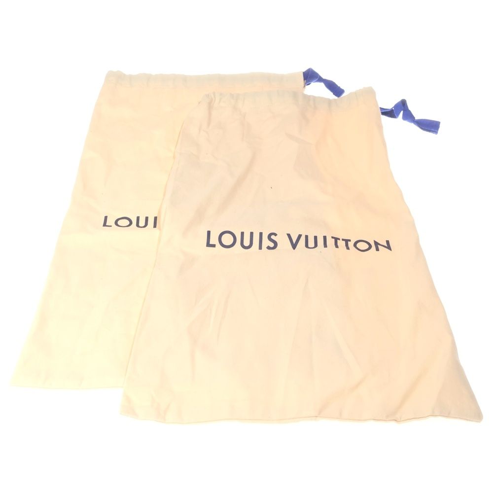 Louis Vuitton LV Trainers Epi Patent Leather Low Cut Sneakers Black — view 6