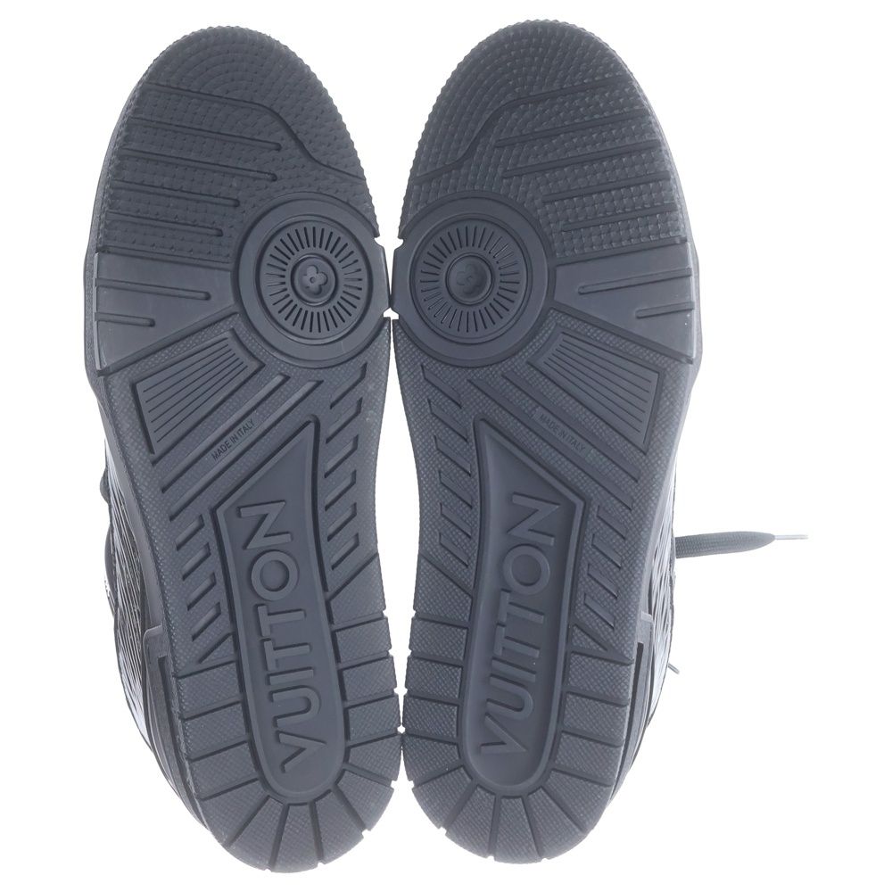 Louis Vuitton LV Trainers Epi Patent Leather Low Cut Sneakers Black — view 5