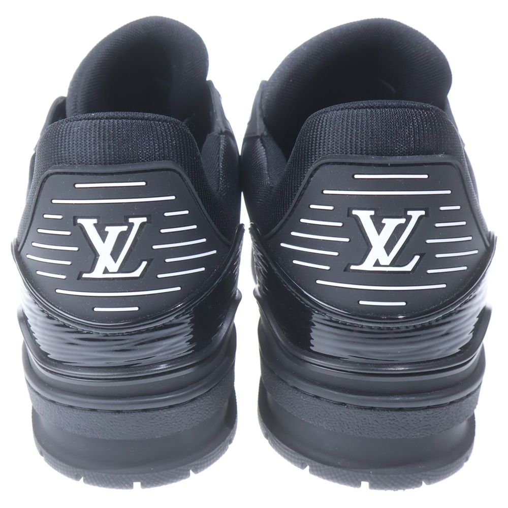 Louis Vuitton LV Trainers Epi Patent Leather Low Cut Sneakers Black — view 3