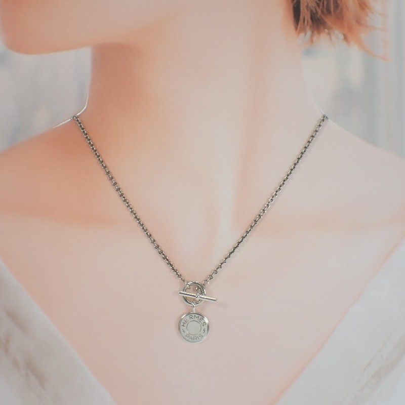 Hermes Amulet Exlibris Necklace Clou de Selle Series — view 8