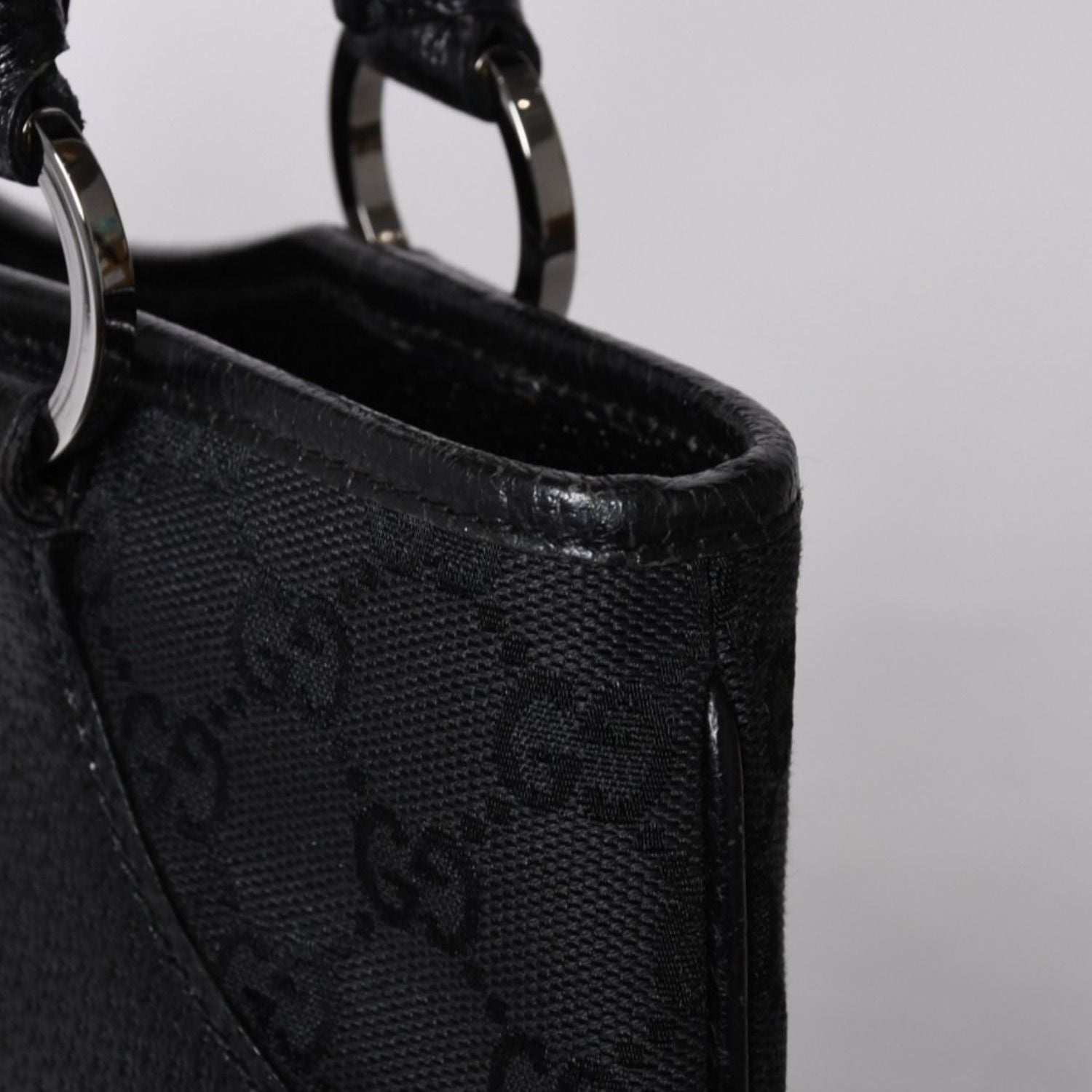 Gucci Handbag GG Canvas Leather Black Gold — view 4