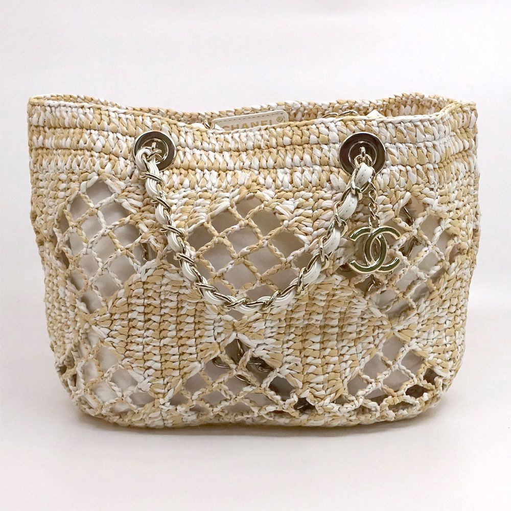 Chanel Small Shopping Tote Beige CC Logo Random Cereal Raffia — view 2