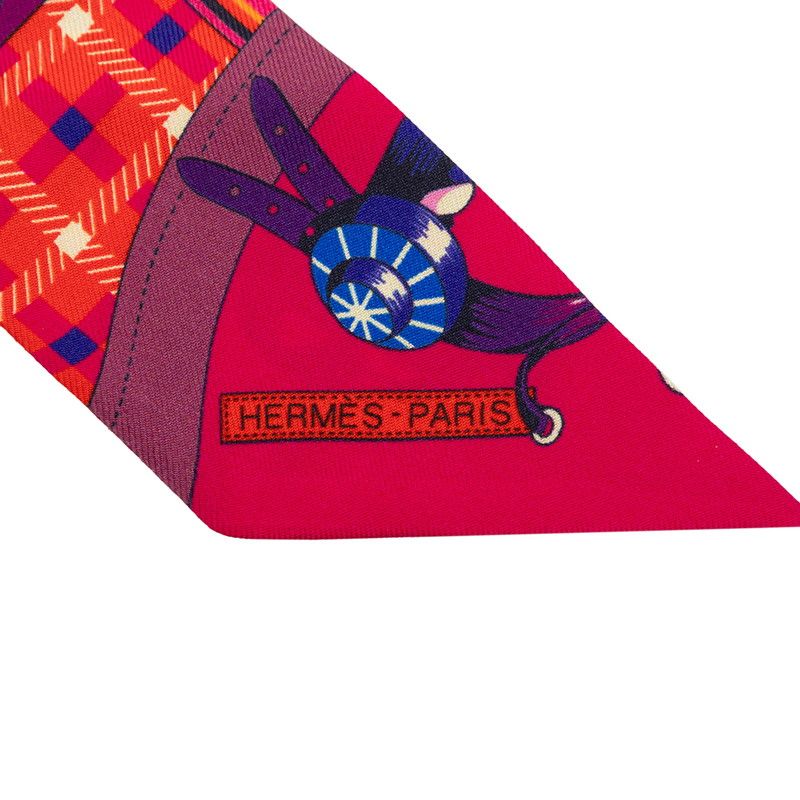 Hermes Twilly les Voitures Nouvelle Evolution of the Carriage Scarf Pink — view 3