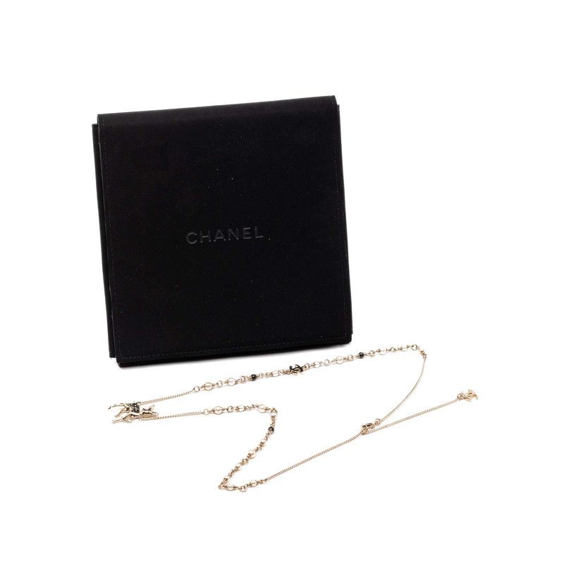 Chanel CC Logo Deer Motif Chain Pendant Necklace Gold Plated Faux Pearl Line — view 5