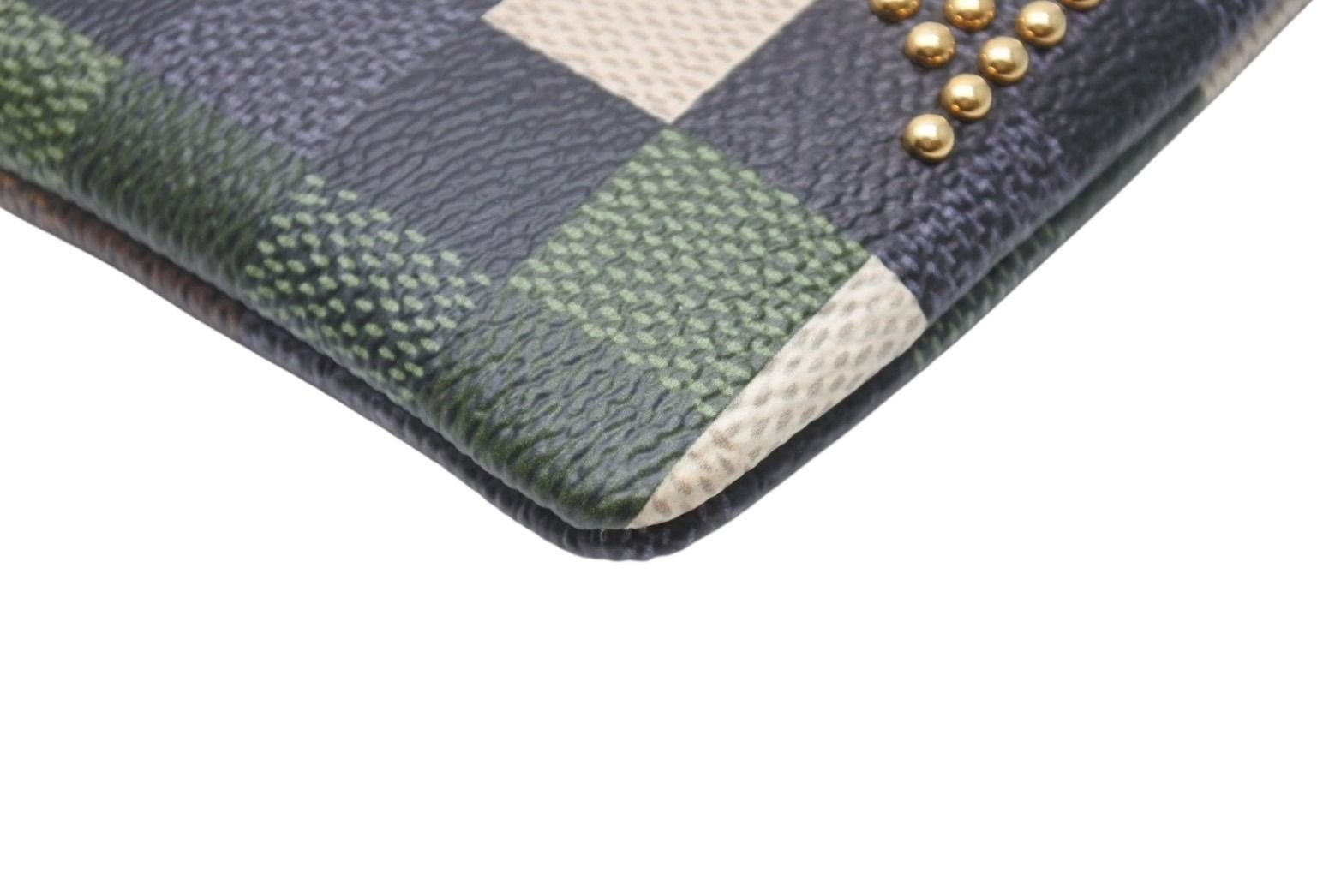 Louis Vuitton Pochette Cles Damier Pop Canvas Damoflage — view 5