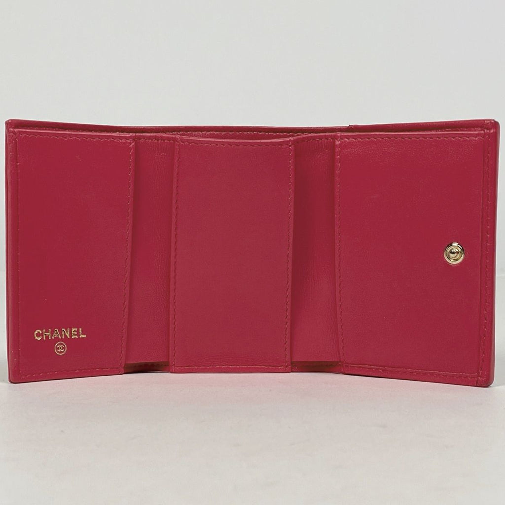 Chanel CC Logo Trifold Wallet Compact Quilted Enamel Leather Pink — view 8