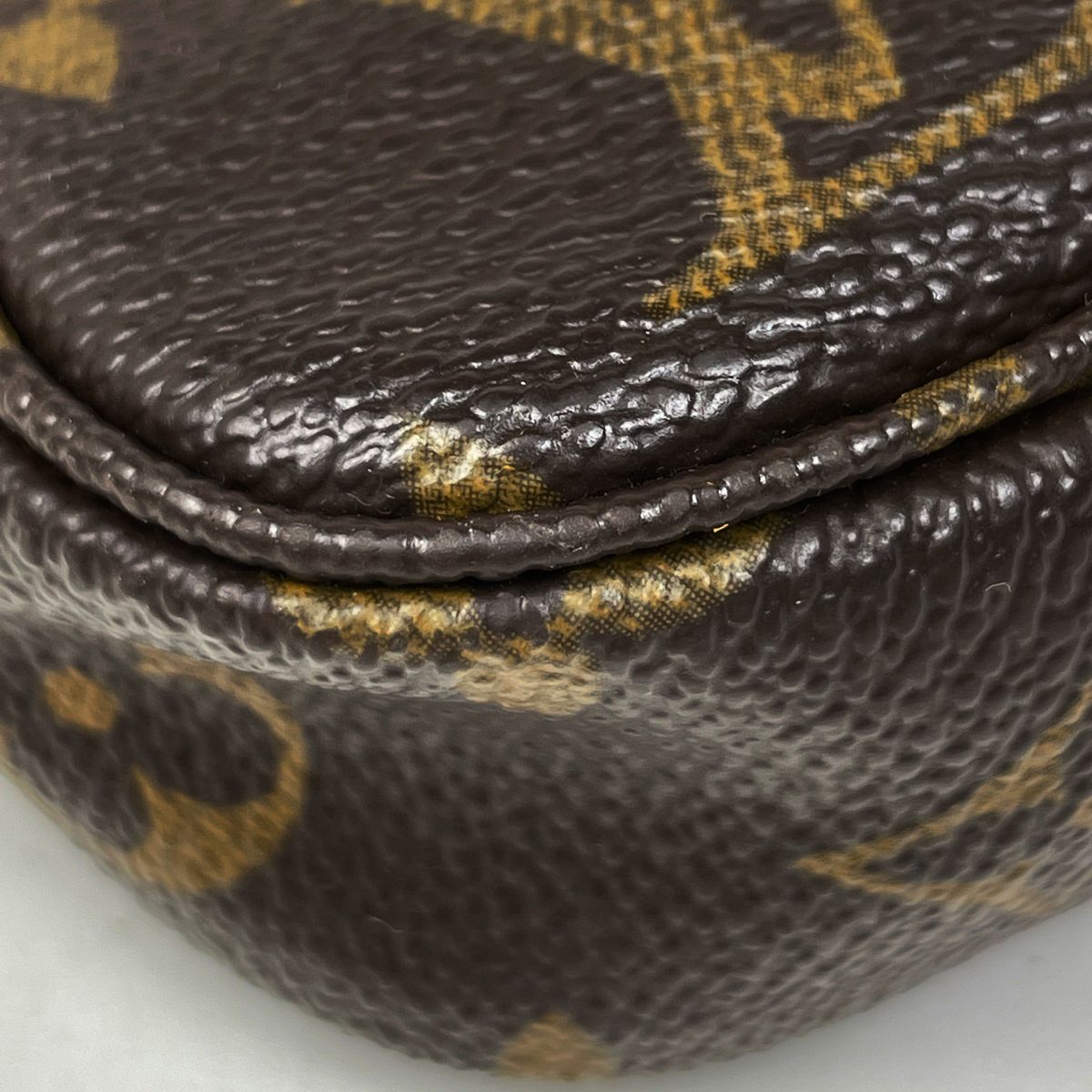 Louis Vuitton Pochette Makeup Cosmetics Pouch Monogram Brown — view 3