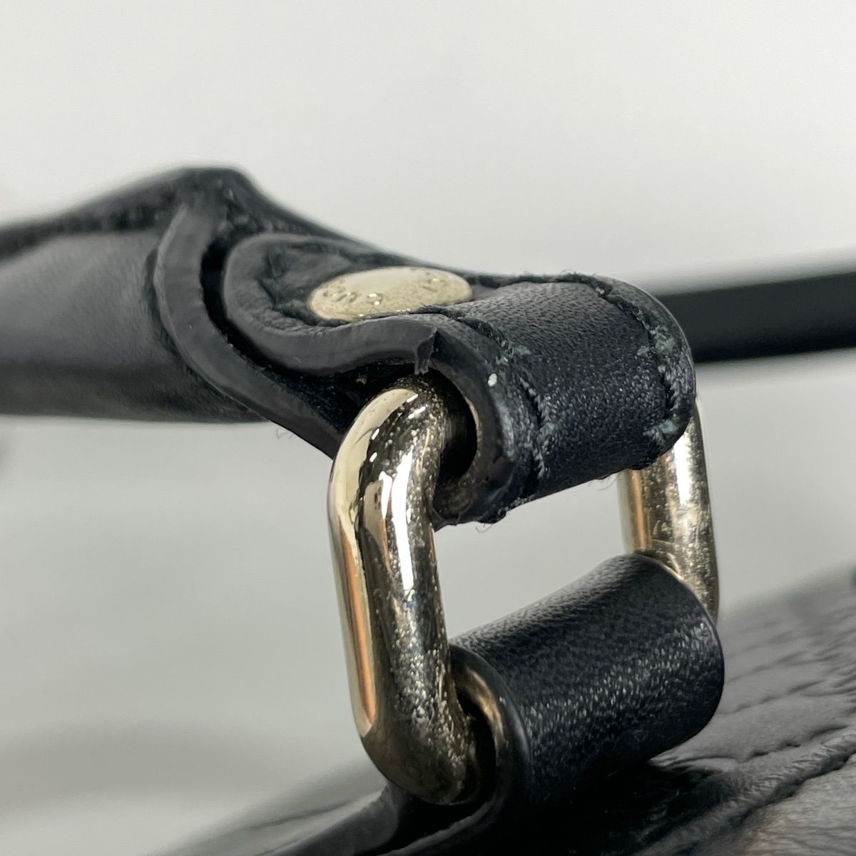 Gucci Micro Guccissima Handbag Leather Black — view 6