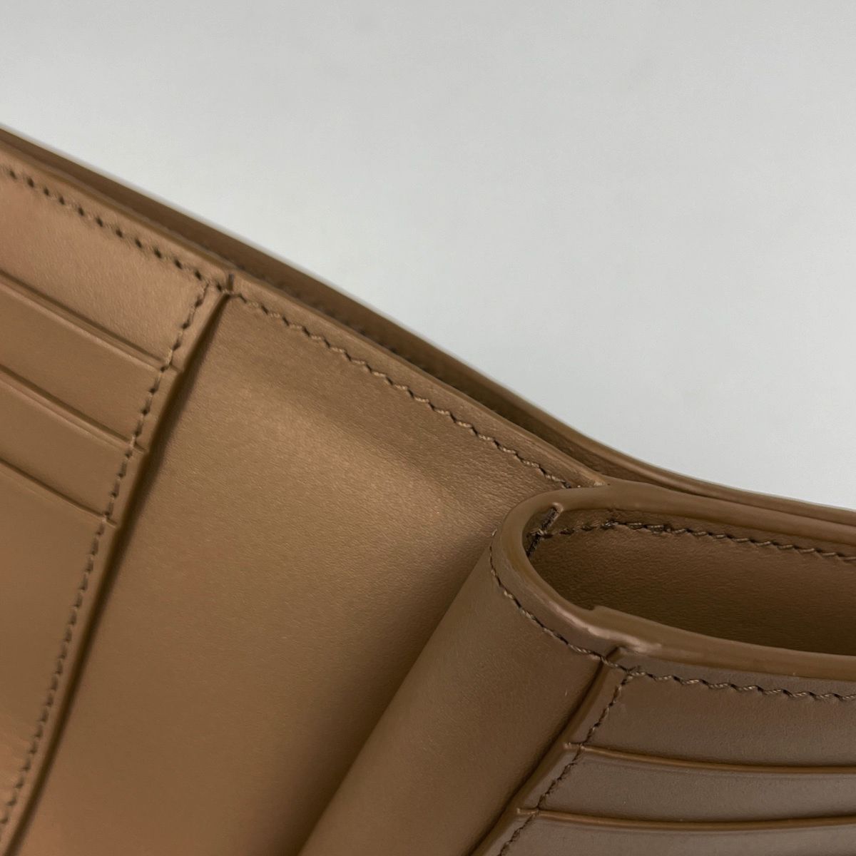 Loewe Duet Compact Wallet Bifold Smooth Leather Mocha — view 5