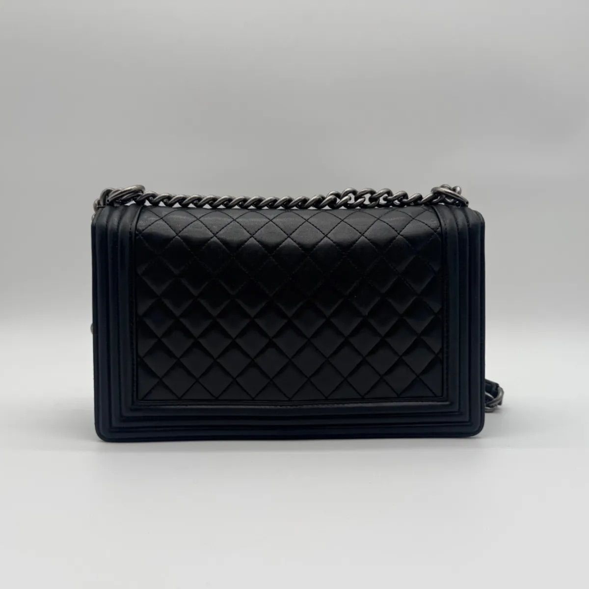 Chanel Large Shoulder Bag CC Logo Quilted Silver Black Leather — view 2