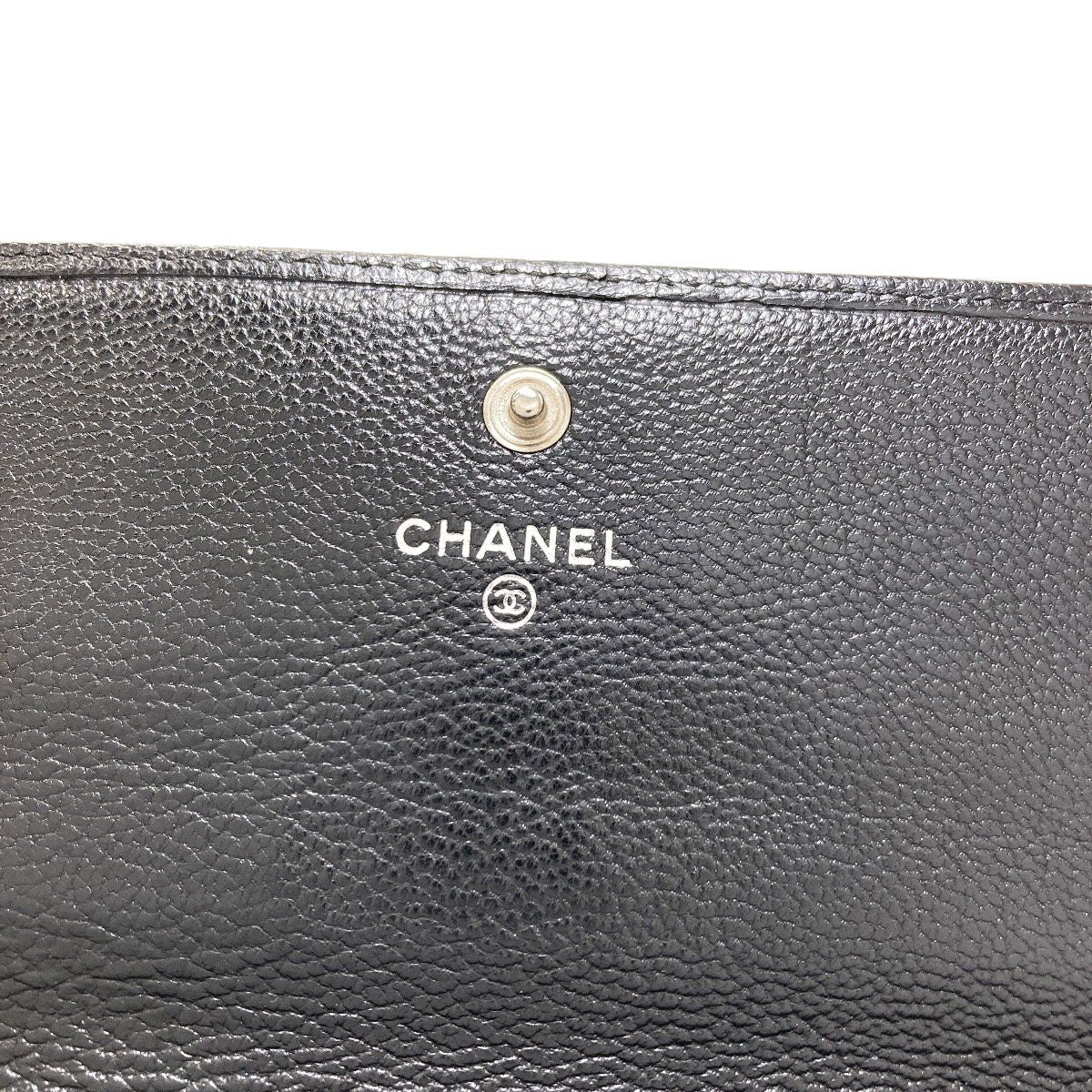 Chanel CC Logo Silver Wallet Calfskin — view 7