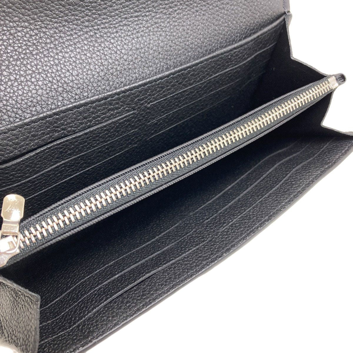 Louis Vuitton My Lockme Wallet Taurillon — view 5