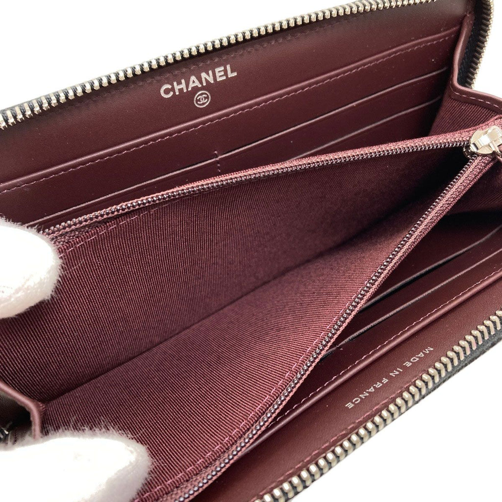 Chanel Quilted CC Logo Silver Wallet Gray Calfskin — view 5