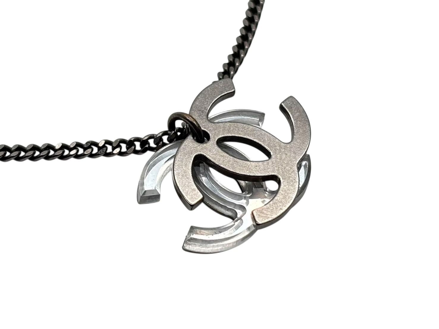 Chanel Double CC Logo Necklace 09 Clear Silver — view 5