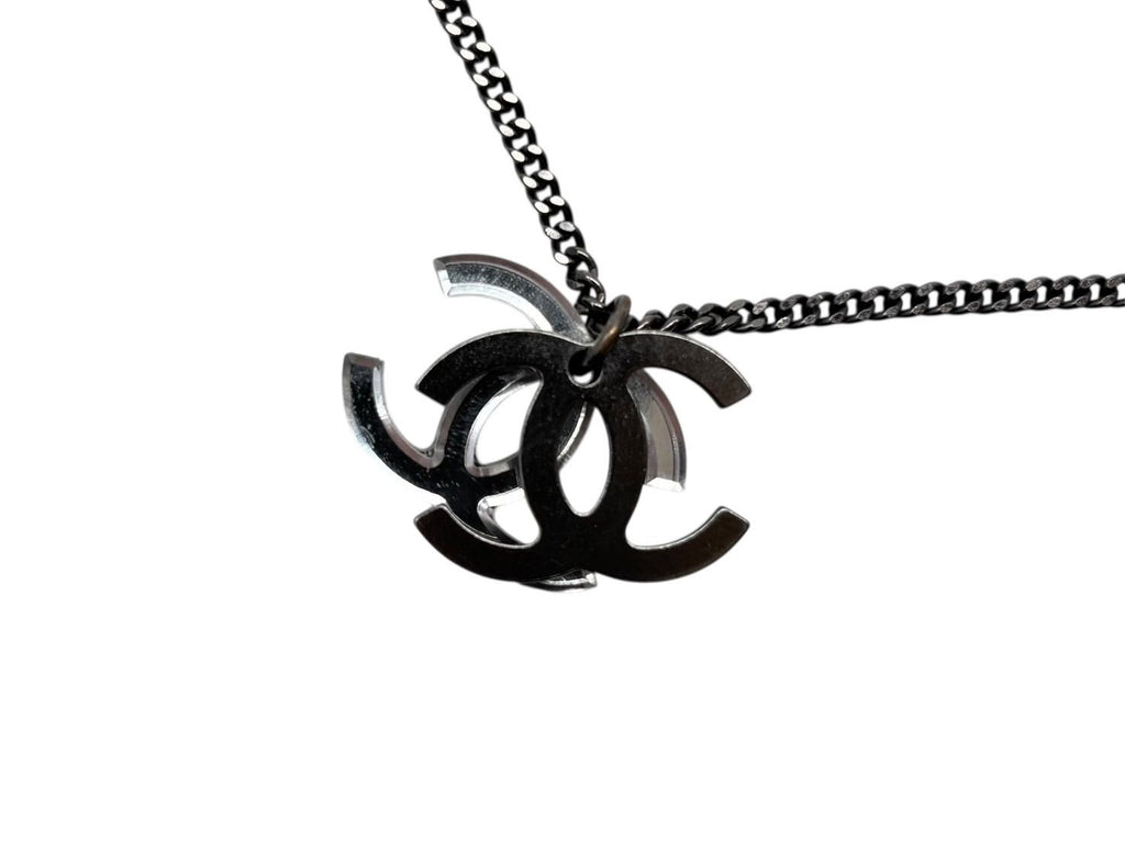 Chanel Double CC Logo Necklace 09 Clear Silver — view 2