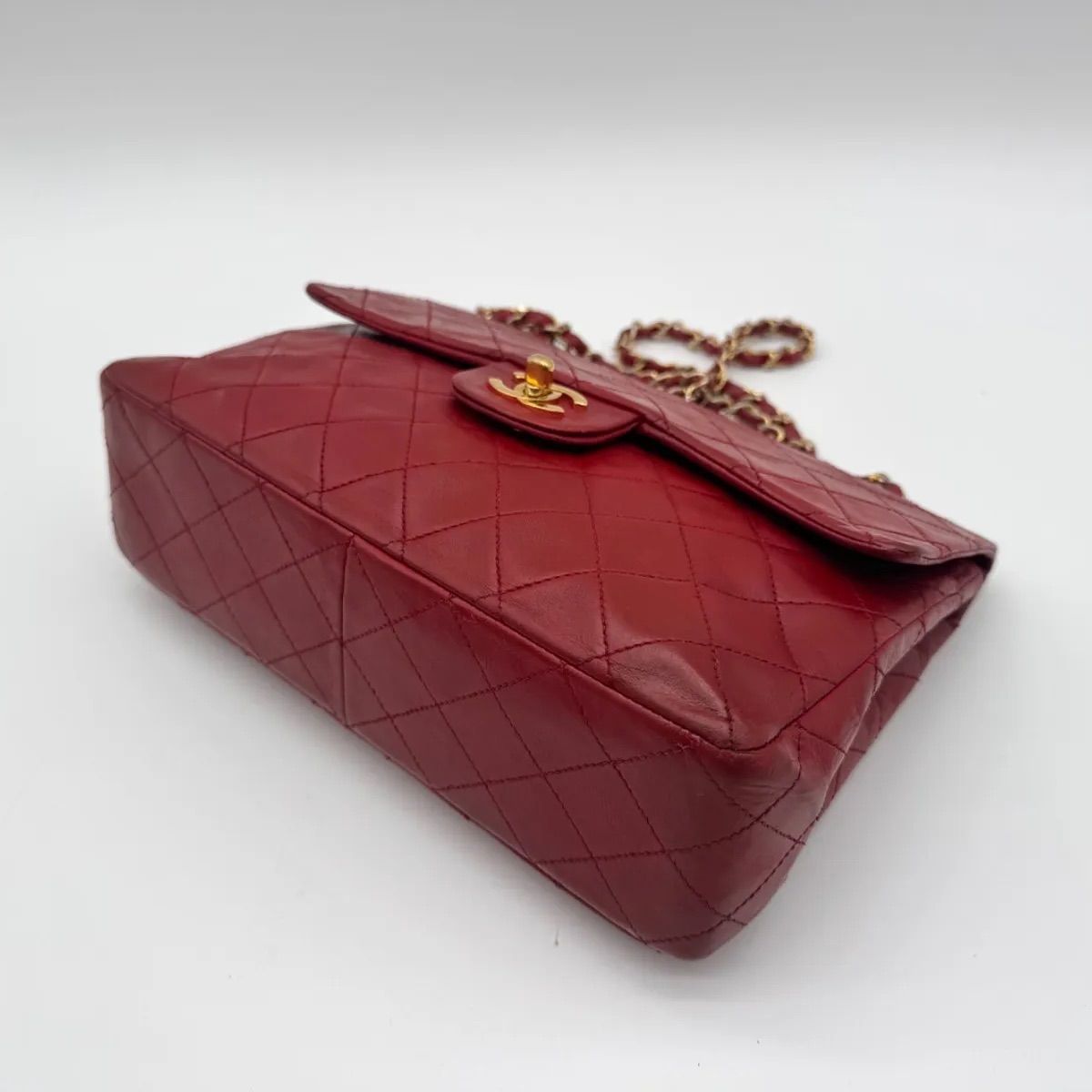 Chanel Shoulder Bag Quilted Turnlock CC Logo Gold Chain Red Leather Double Flap — view 7