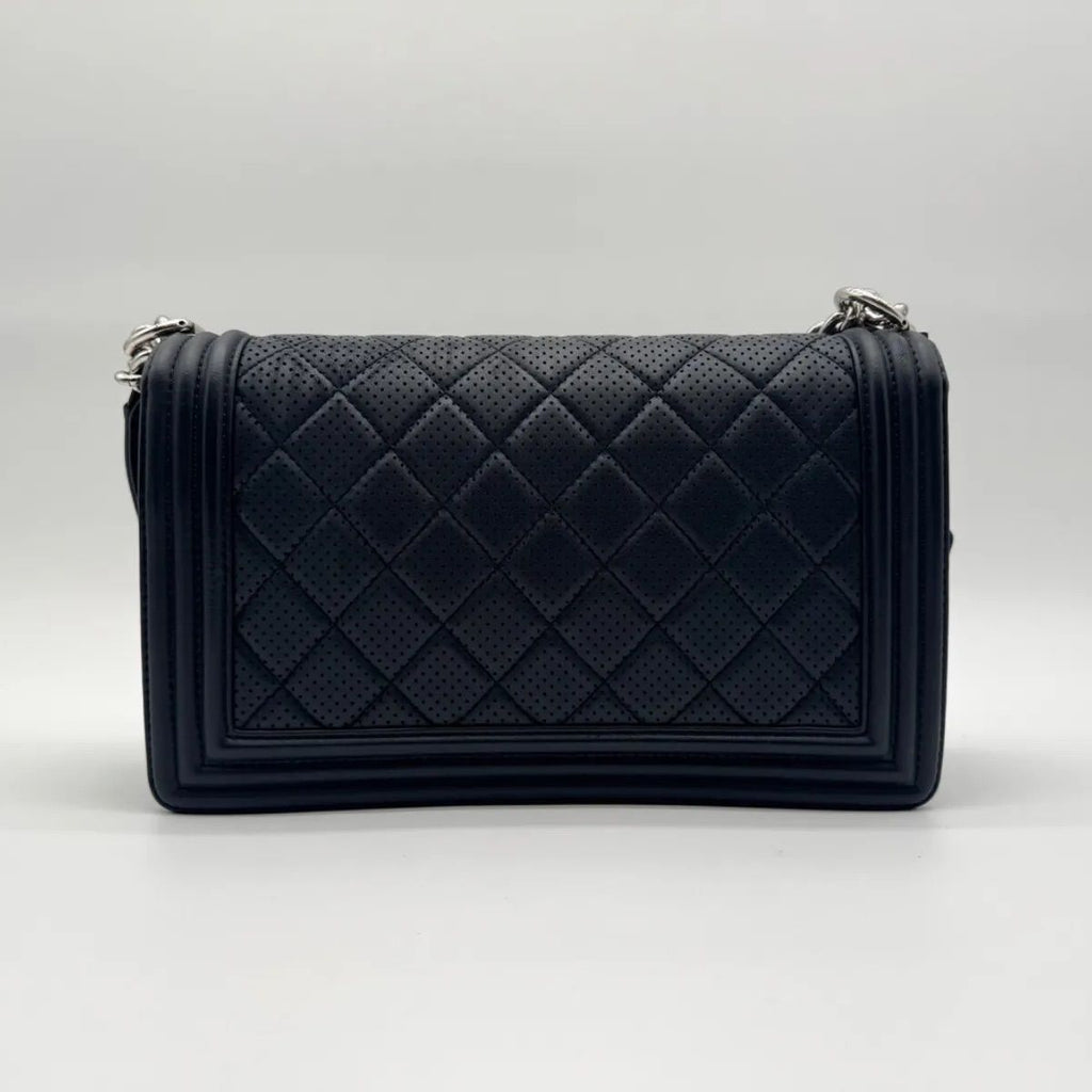 Chanel Shoulder Bag CC Logo Silver Leather Navy with Shield Chain — view 2