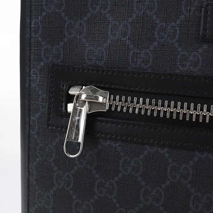 Gucci GG Supreme Crossbody Shoulder Bag — view 8