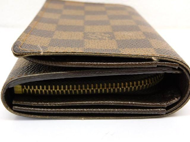 Louis Vuitton Tresor Damier Wallet — view 4