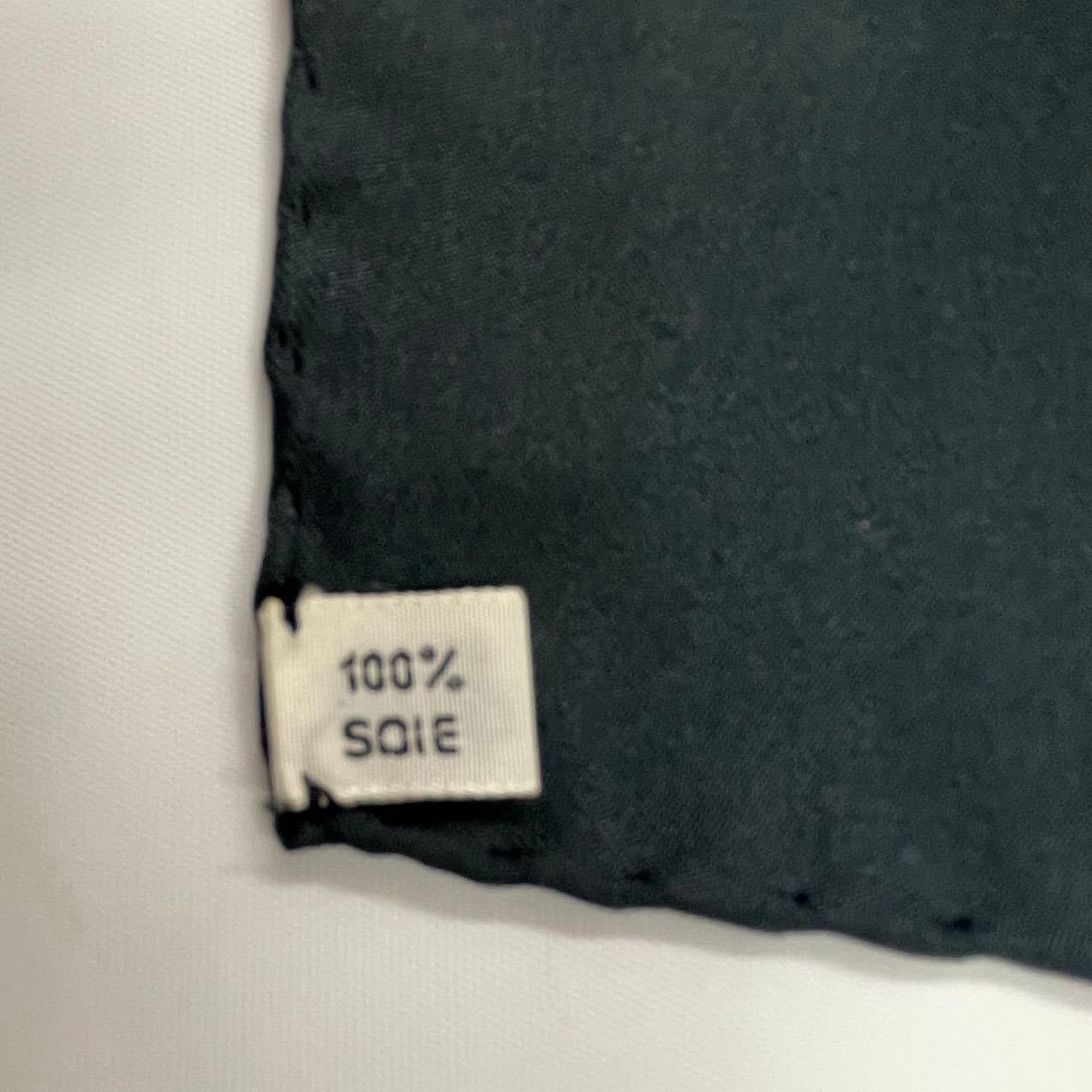 Hermes Scarf Silk Carre 90 Proues Black — view 7