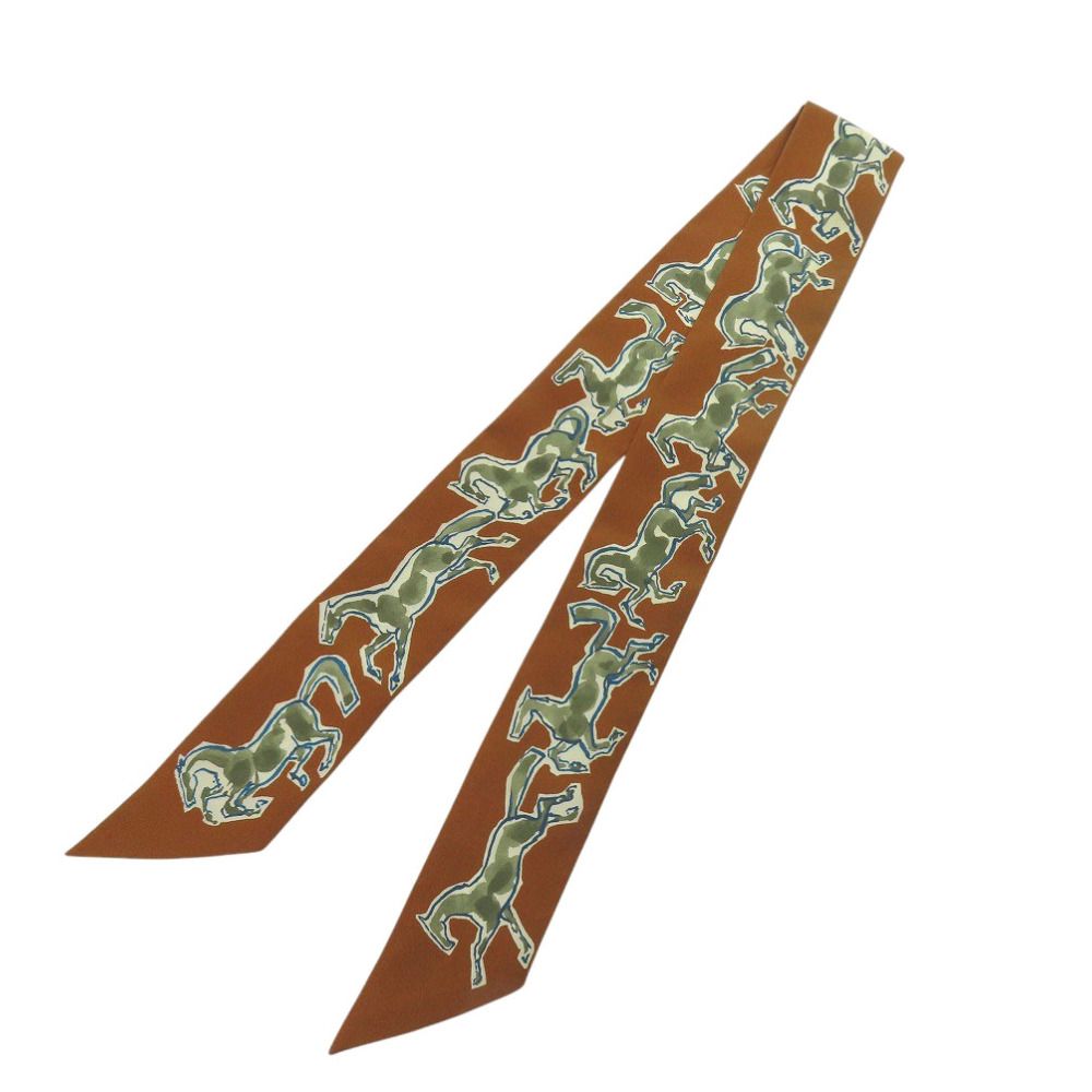 Hermes Twill Chevaux en Liberte Horse of Freedom Silk Caramel Khaki White — view 2