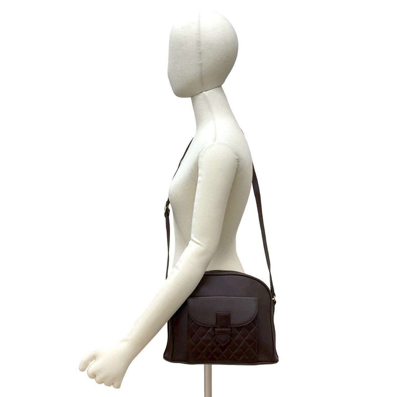 Saint Laurent Yves Vintage Quilted Leather Shoulder Bag Pochette Brown — view 2