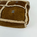 Chanel CC Logo Shoulder Bag Brown Shearling Suede Vintage — view 7