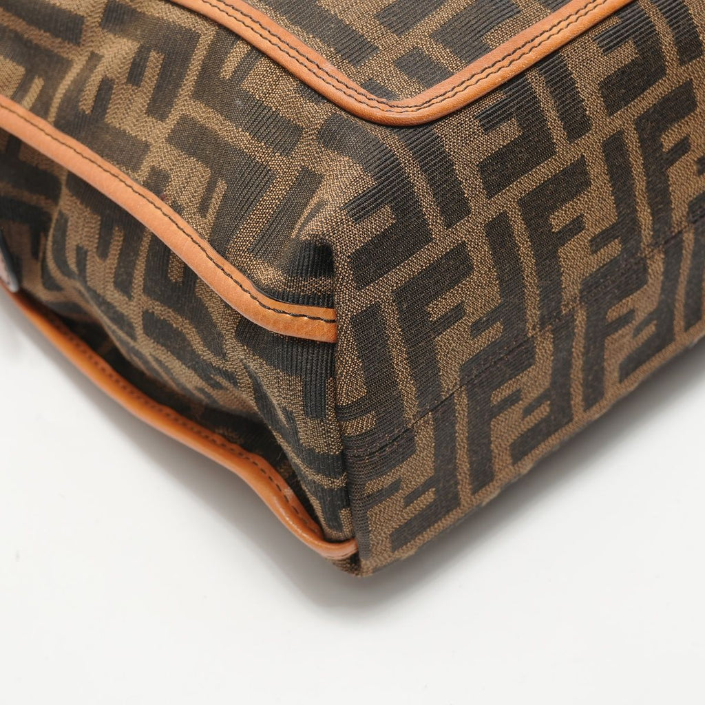 Fendi Tote Zucca Canvas — view 5